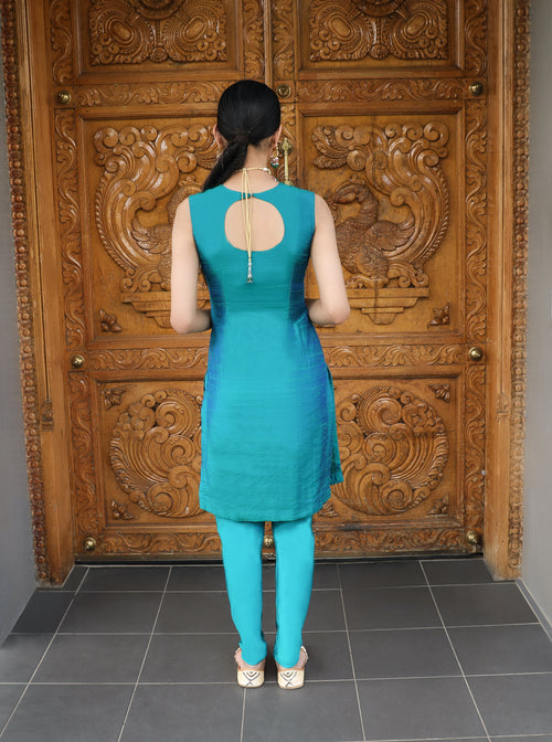 Peacock and midnight blue Begum Kurti set by Couture Mantra, featuring a stylish pajami suit with intricate embroidery and elegant design.